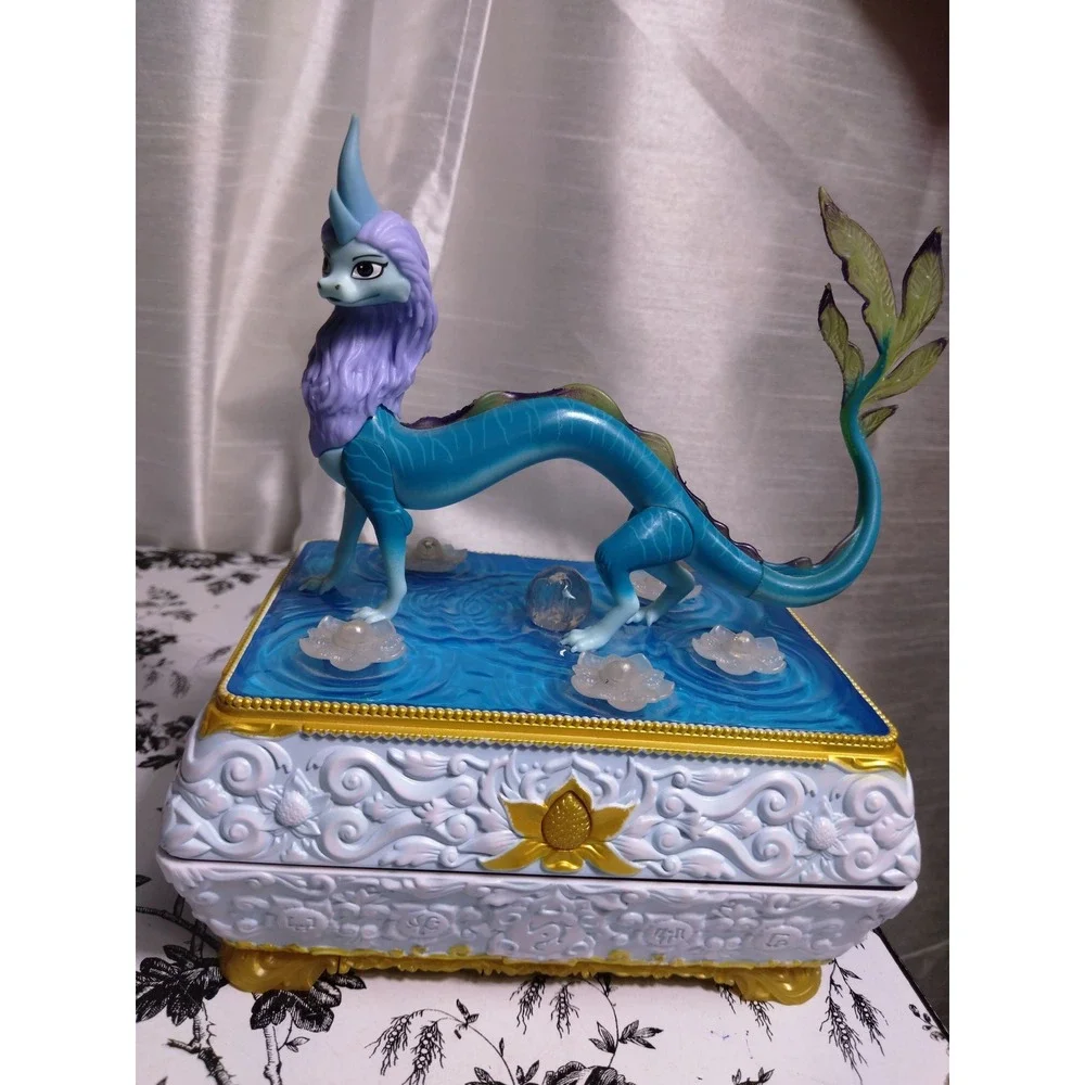 Disney Raya and the last dragon SiSu Dragón Chest Jewelry Box with relaxing song